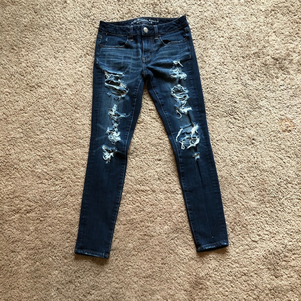 Open to offers! AE ripped mid rise, size 2Short